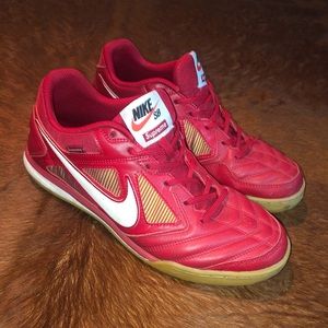 Supreme Nike Gato SB Red size 10